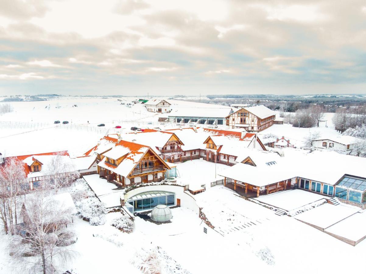 Osada Głęboczek. Vine Resort&Spa Wielki Głęboczek Exterior foto