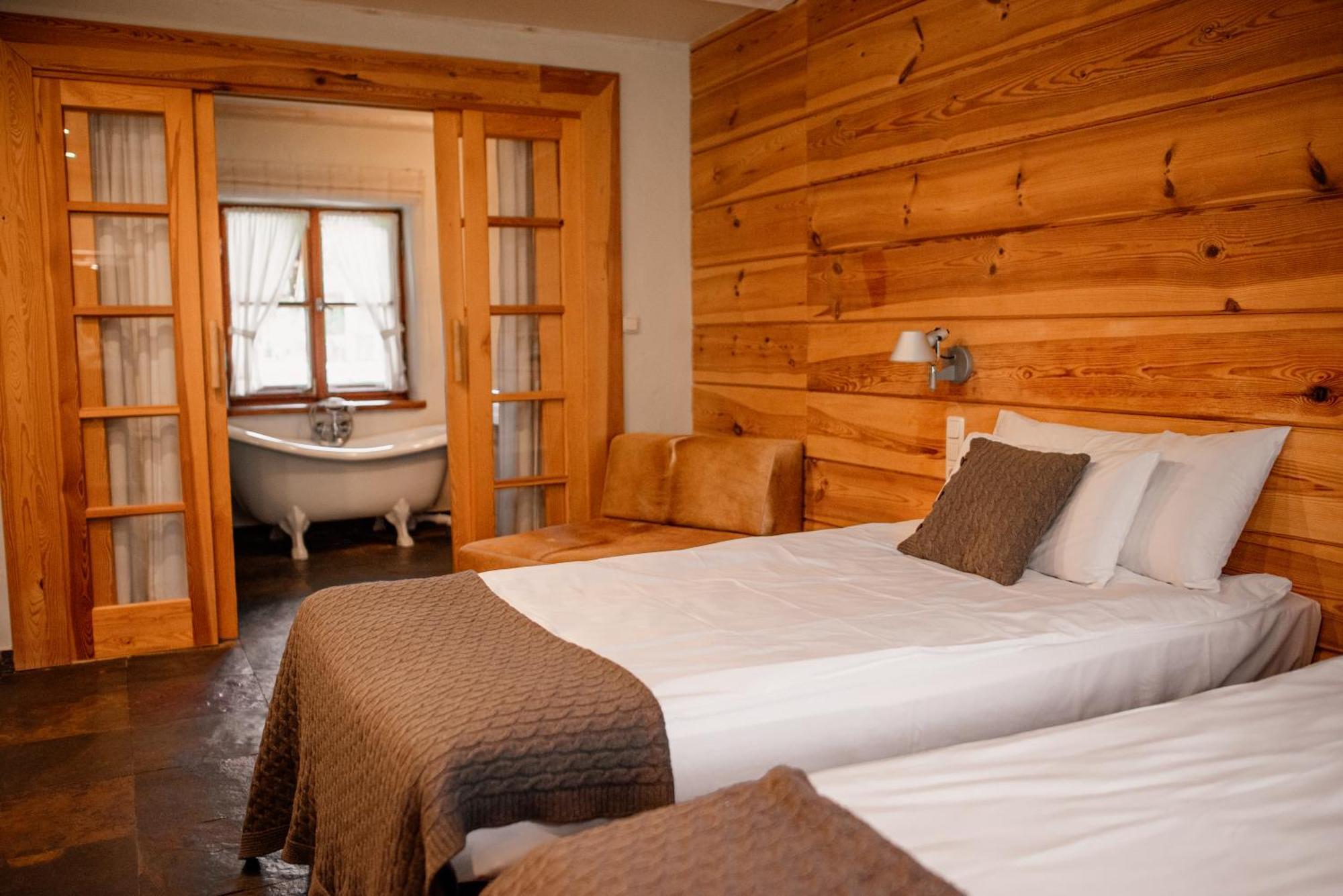 Osada Głęboczek. Vine Resort&Spa Wielki Głęboczek Exterior foto