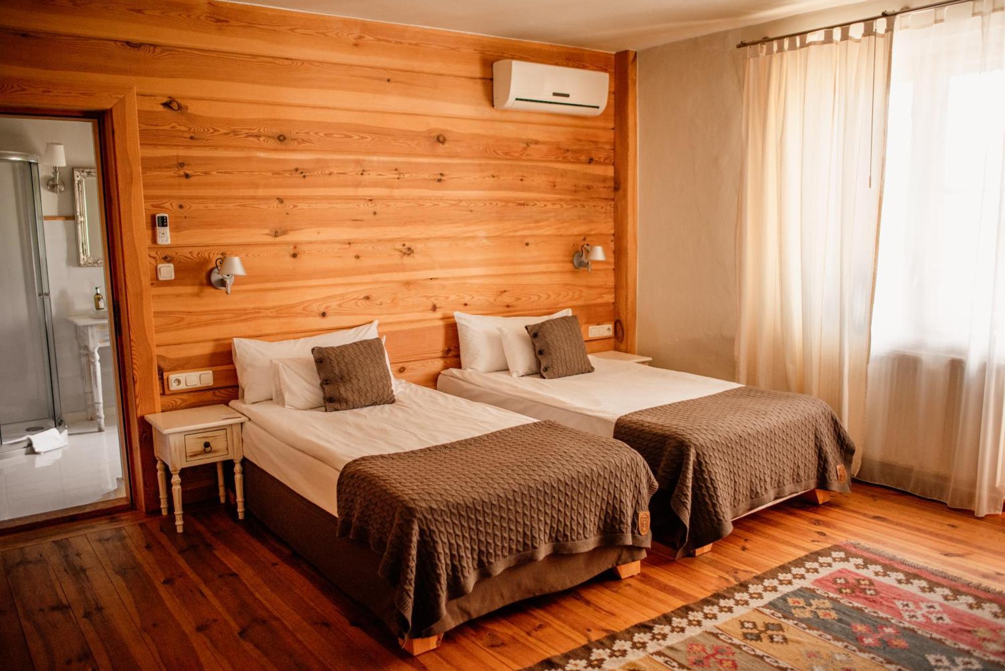 Osada Głęboczek. Vine Resort&Spa Wielki Głęboczek Exterior foto