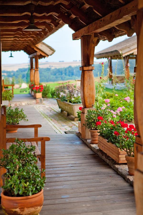 Osada Głęboczek. Vine Resort&Spa Wielki Głęboczek Exterior foto