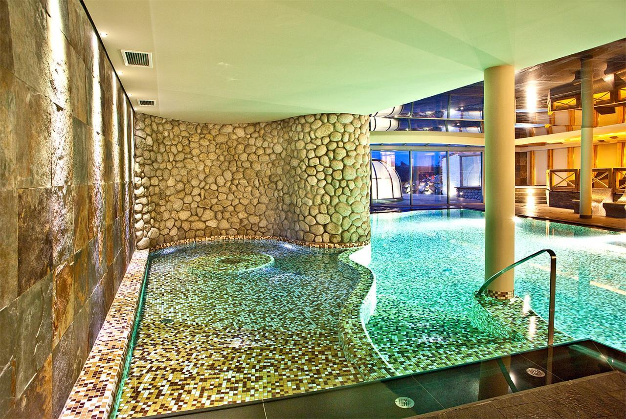 Osada Głęboczek. Vine Resort&Spa Wielki Głęboczek Exterior foto