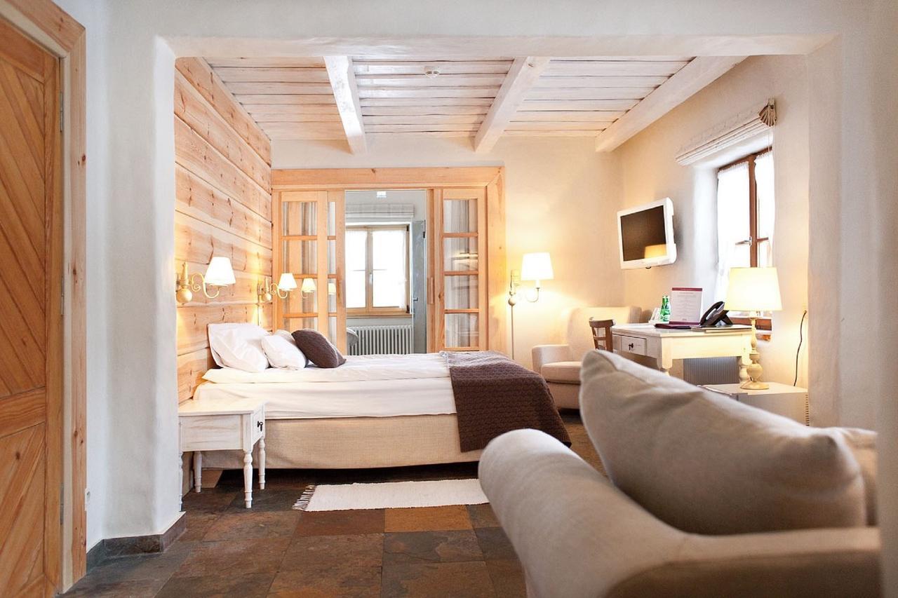 Osada Głęboczek. Vine Resort&Spa Wielki Głęboczek Exterior foto